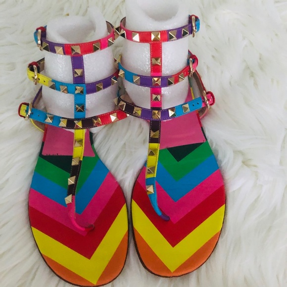 Authentic Valentino Garavani  True size es 38.5 - Picture 3 of 9